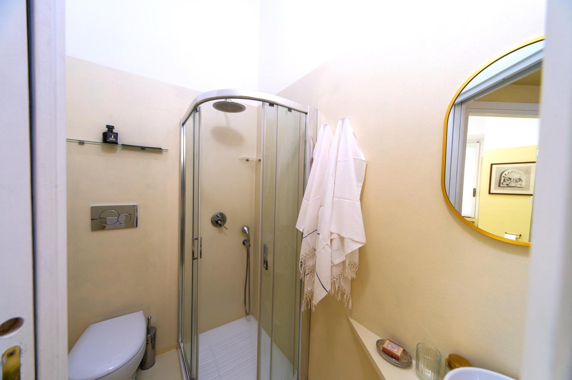 Bernini Stay, Next To Trevi Fountain Рим Екстериор снимка