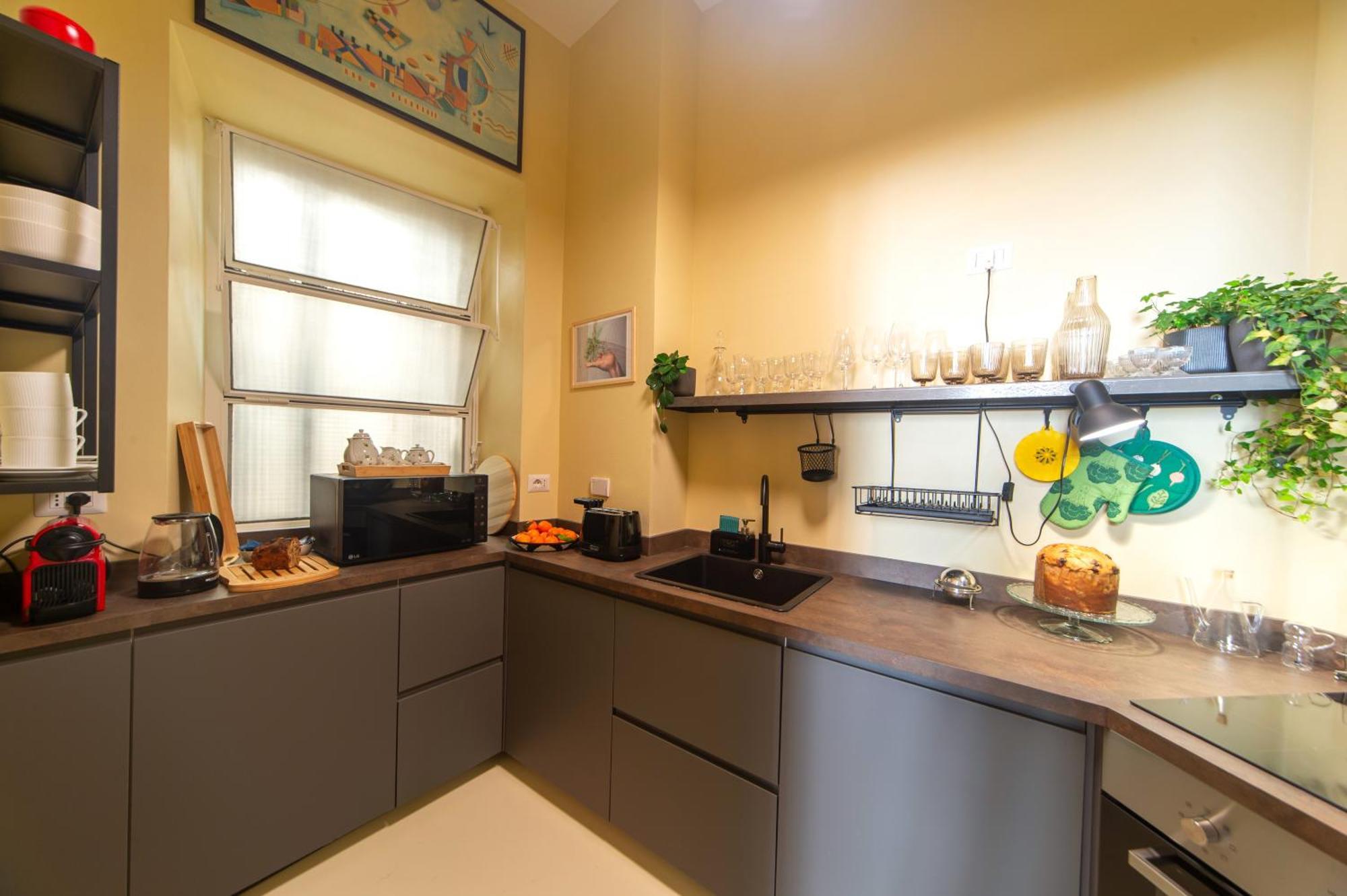 Bernini Stay, Next To Trevi Fountain Рим Екстериор снимка